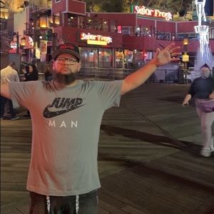 Meet your Posher, Dan